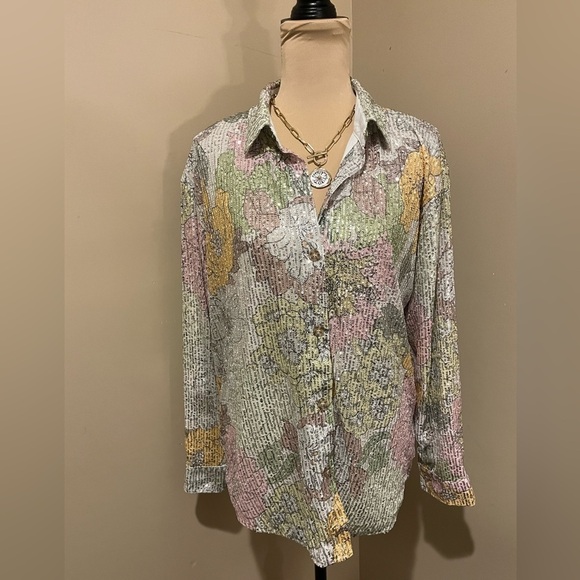 moon ryder Tops - Moon Ryder Sequin Floral Button Down Shirt, size M